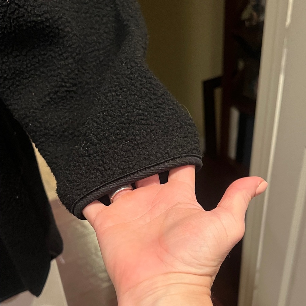 Black Fleece Utility Jacket/Hoodie - Picture 4 of 9
